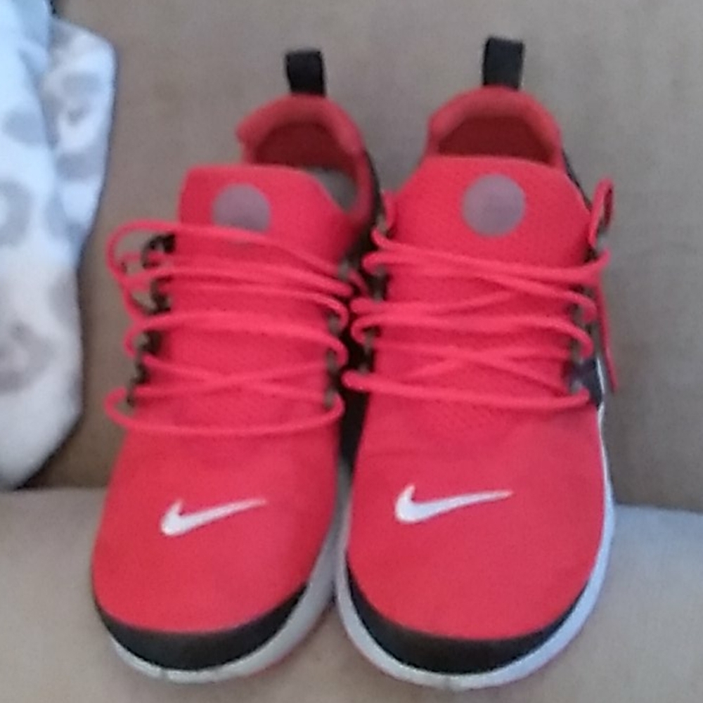 Nike shoes